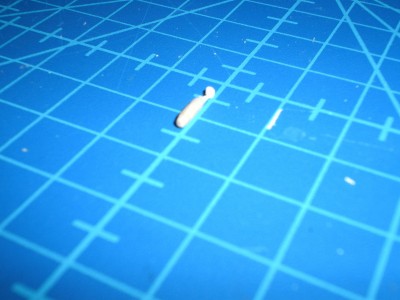 la bouteille d'oxygène taillée dans un cure dent