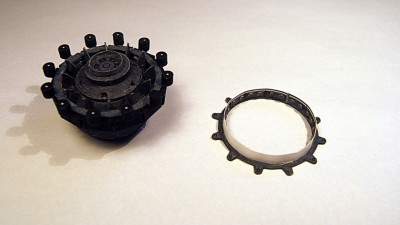 Kfz 9 Famo=255.JPG (147.28 Kio) Vu 7691 fois couronne externe avant mise en place des patins