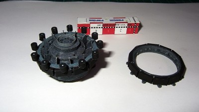 Kfz 9 Famo=256.JPG (153.18 Kio) Vu 7691 fois les patins sont en place