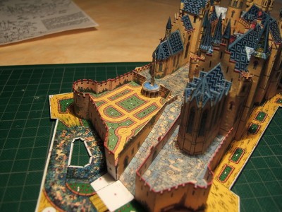 Hohenzollern=031.JPG (154.16 Kio) Vu 6238 fois on voie bien la rampe d'accés à la porte tour du chateau (à venir)