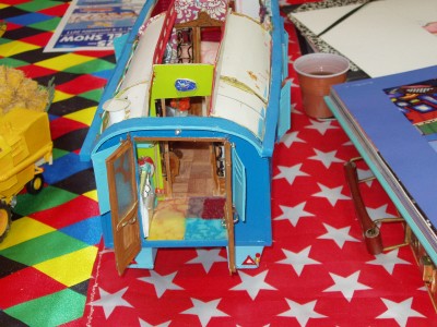 Roulote intérieur.JPG