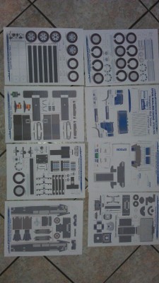 181480_3249884973187_579099435_n.jpg (109.76 Kio) Vu 5130 fois voila j ai attaquer ce camion que je trouve très jolie