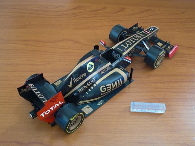 kapout-lotusE20-2.jpg