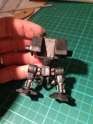 vue de face du squelette apres peinture