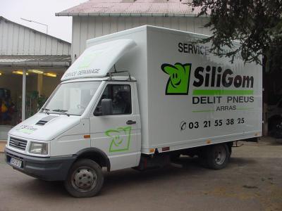0093_hy_siligom.jpg