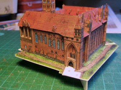 dernière tourelle avec l'entrée du chateau