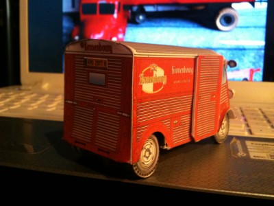 P003 HY Kronenbourg (5).JPG