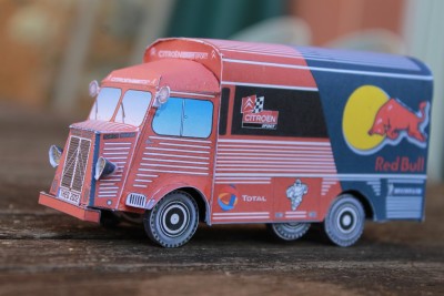 P015 HY Team Citroën WRC (7).JPG