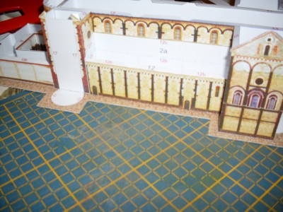 les murs lateraux rez de chaussee...