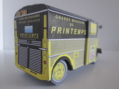 P032 HY G.M. du Printemps (4).JPG