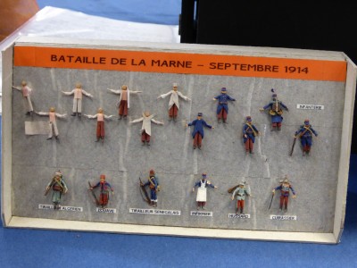 personnage papier.jpg