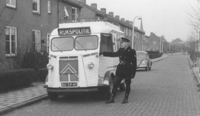 A010_hy_ rijkspolitie_ailes_rondes_2.jpg