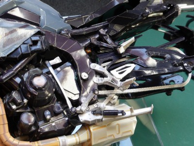 P1160836.JPG (935.29 Kio) Vu 13192 fois Le coté gauche