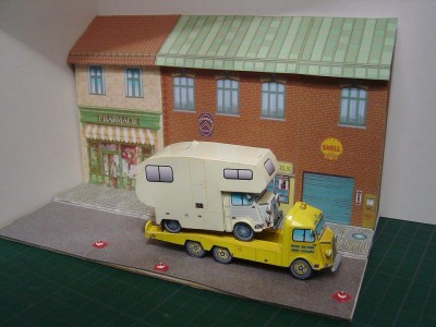 H dans la rue de Camille 3.jpg