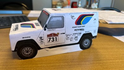 P4 3731 screen 02.jpg