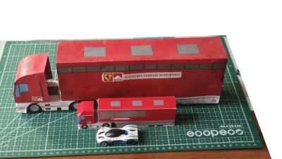 f1 racepaper truck screen 03.jpg