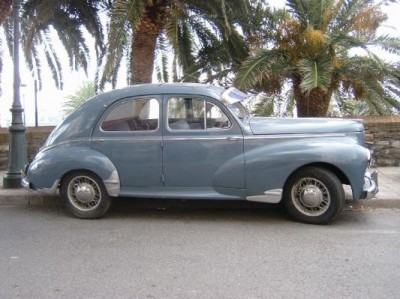 m_photo_auto_peugeot_203_9.jpg