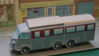 HYcamping car 6 roues de Camille 7 DSC04716.jpg