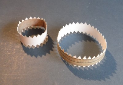 ... je colle les anneaux intérieur et extérieur ensemble...