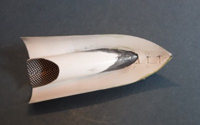 DSCF0037.JPG (146.5 Kio) Vu 1674 fois ... insérez-le dans la nacelle moteur par l'intérieur...