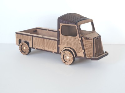 Citroen HY pick up model front right.jpg