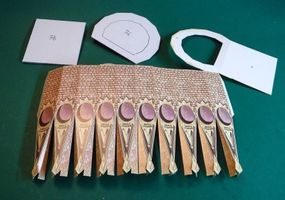 DSCF0016.JPG (232.09 Kio) Vu 13024 fois ... Partie 36 avec renforts (1 mm) : il y a beaucoup de pliages à faire ici...