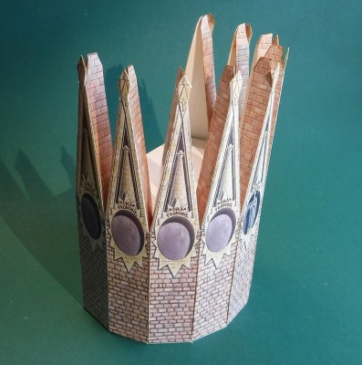 DSCF0008 (2).JPG (191.11 Kio) Vu 12982 fois et assemblez les panneaux latéraux.<br /><br />Cordialement,<br /><br />Kurt