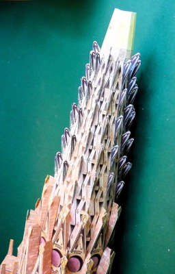 DSCF0007.JPG (150.69 Kio) Vu 12784 fois Après quatre heures de construction, la flèche est terminée.<br /><br />Cordialement,<br /><br />Kurt