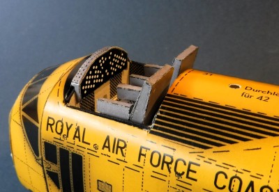 … et installez le tableau de bord dans l’habitacle.<br /><br />Cordialement,<br /><br />Kurt