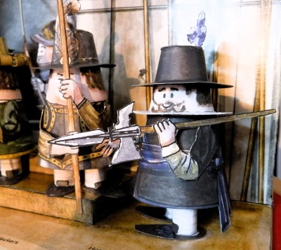 …et il prend son poste.