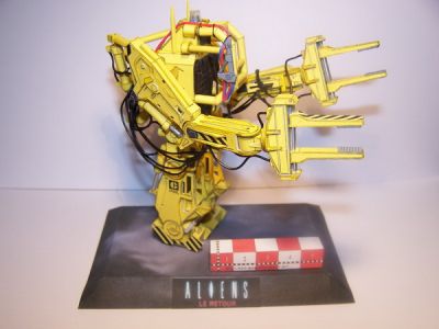 Caterpillar_102_redimensionner.jpg