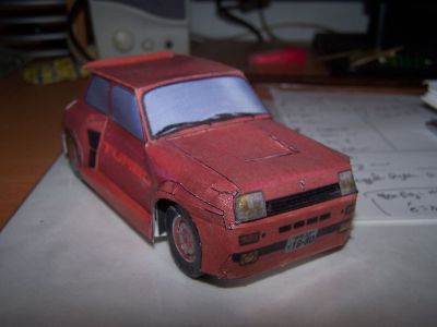 R5 TURBO
oct 2006.
pas mal
