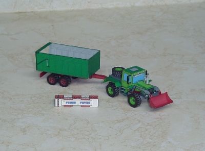 MB_Trac_1000_+_remorque.JPG