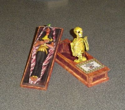 Mummy_Box-0.JPG
