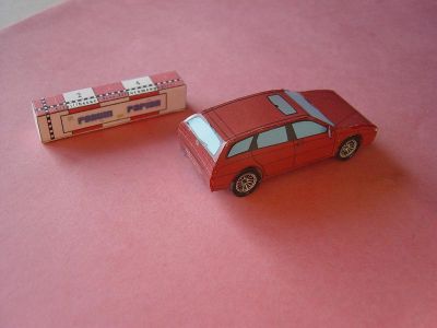 Alfa 01 du calendrier de l'Avent de Streetpaper-PreDes-Racepaper
