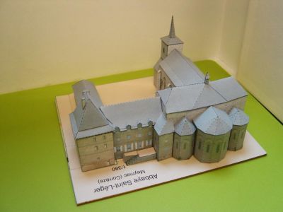 Abbaye Saint LÃ©ger Ã  Meymac modÃ¨le de PierreG
Face Ouest
