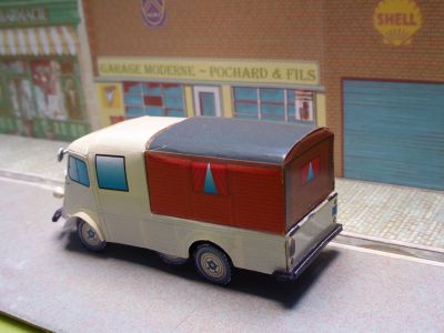 HY Camping Car rallongÃ© NÂ° 29 de Jeanbi
ImprimÃ© sur papier photo au 1/66Â°
