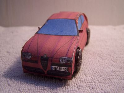 alfa 147
une alfa 147 un peut rater mais je vais la faire plus tard en tuning
