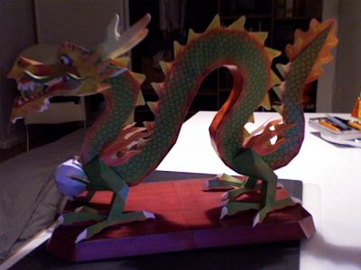 Dragon
from http://cp.c-ij.com/english/3D-papercraft/
