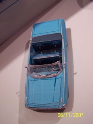 Ford galaxie 5
Le toit de cette galaxie dÃ©couvrable est amovible pour laisser voir l'interieur assez dÃ©taillÃ©...
