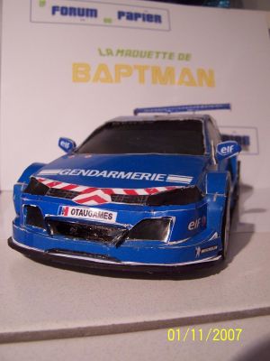 MÃ©gane Trophy 1/18 2
d'autre vue de la MÃ©gane..le girophare est en cours de montage...
