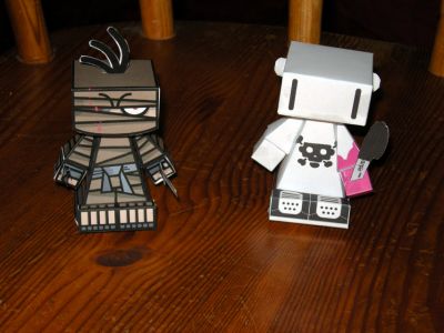 Ninja et Busy de nicebunny.com
