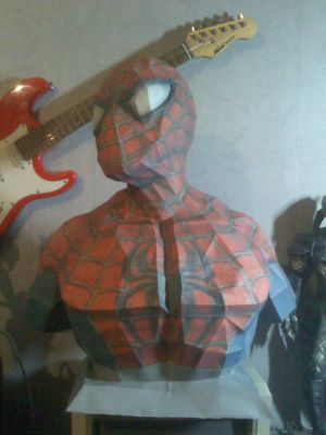 Buste de Spiderman
Grandeur nature en papier 100Gr
