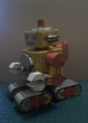 Un petit robot

