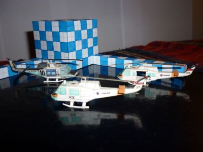 Le trio d'ancÃªtres, Bell 204, Bell 205 (1Ã¨re version, 2Ã¨me version)
