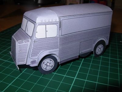Citroen 1956
ma toute premiÃ¨re maquette en papier
