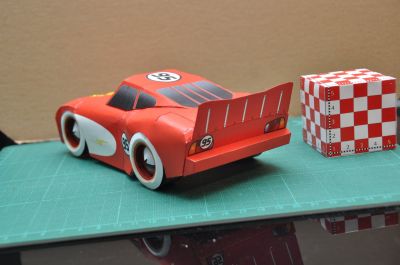 Flash_McQueen_04.jpg
