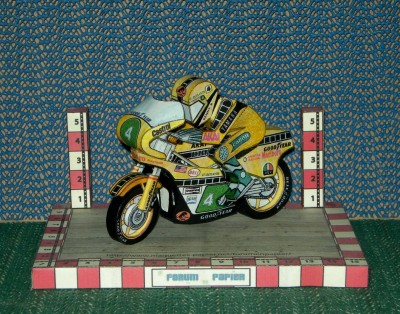 Yamaha YZ 500 3.jpg